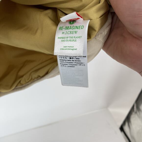 J Crew Quilted Excursion Puffer Vest Ivory Primaloft Women's Size M - Picture 5 of 10